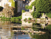 La Vienne, bases des piles du pont médiéval